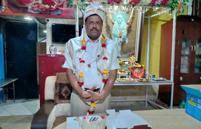 ನೊಂದ ಮನಸ್ಸುಗಳ ಸಂತೋಷಕ್ಕಾಗಿ ಗಮನ ಹರಿಸುವುದೇ ನಮ್ಮ ಕರ್ನಾಟಕ ವಿಶ್ವಮಾನವ ಸೇವಾ ಟ್ರಸ್ಟ್ (ರಿ.) ಸಂಸ್ಥೆಯ ಮುಖ್ಯ ಗುರಿ ಹಾಗಾಗಿ ಇಂತವರ ಸೇವೆಗೆ ಸಹಾಯ ಹಸ್ತ ನೀಡಲು ನೀವು "9980479696 9035459696" ಕರೆಮಾಡಿ